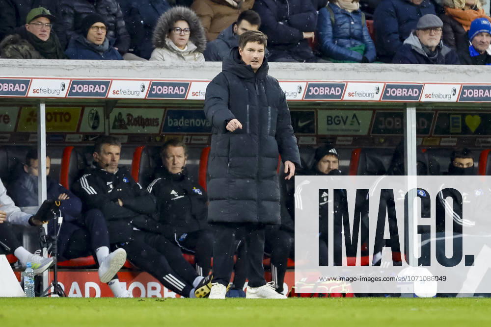 Merlin Polzin Hamburger SV, Coach , Germany, Soccer, 1 Bundesliga, Matchday 16, 2025 2026, SC Freiburg vs Hamburger SV, 10 01 2026, Freiburg im Breisgau Europa Park Stadium Germany