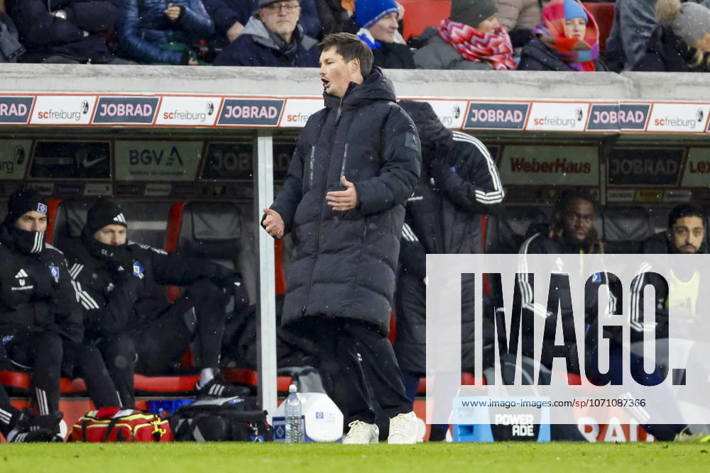 Merlin Polzin Hamburger SV, Coach , Germany, Soccer, 1 Bundesliga, Matchday 16, 2025 2026, SC Freiburg vs Hamburger SV, 10 01 2026, Freiburg im Breisgau Europa Park Stadium Germany
