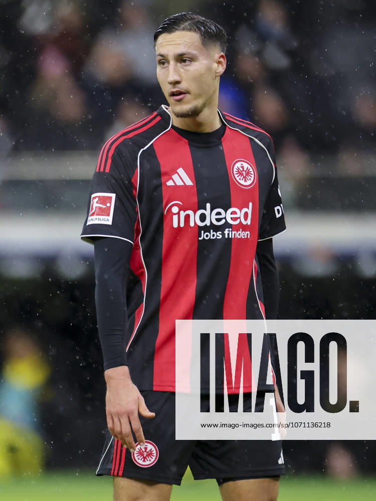 Younes Ebnoutalib Eintracht Frankfurt looks dejected, Bundesliga, Eintracht Frankfurt v Borussia Dortmund, Deutsche Bank Park on 09 January 2026 in Frankfurt am Main, Germany Photo by Marco Steinbrenner DeFodi Images Younes Ebnoutalib Eintracht Frankfurt looks dejected, Bundesliga, Eintracht Frankfurt v Borussia Dortmund, Deutsche Bank Park, January 9, 2026 in Frankfurt am Main, Germany Photo by Marco Steinbrenner DeFodi Images DFL regulations prohibit any use of photographs as image sequences and or quasi video