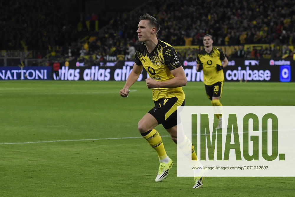 Nico Schlotterbeck Dortmund 4 cheers after scoring 1 0 13 01 2026 Football Borussia Dortmund vs SV Werder Bremen , Signal Iduna Park, Dortmund, DFB DFL REGULATIONS PROHIBIT ANY USE OF PHOTOGRAPHS AS IMAGE SEQUENCES AND OR QUASI VIDEO