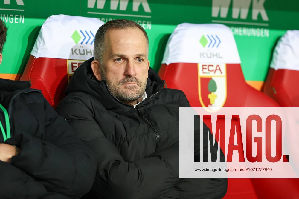 Head Coach Manuel Baum FC Augsburg , FC Augsburg vs 1 FC Union Berlin, Football, 1 Bundesliga, 17 Matchday, 15 01 2026 DFB regulations prohibit any use of photographs as image sequences and or quasi video Augsburg Bayern Germany