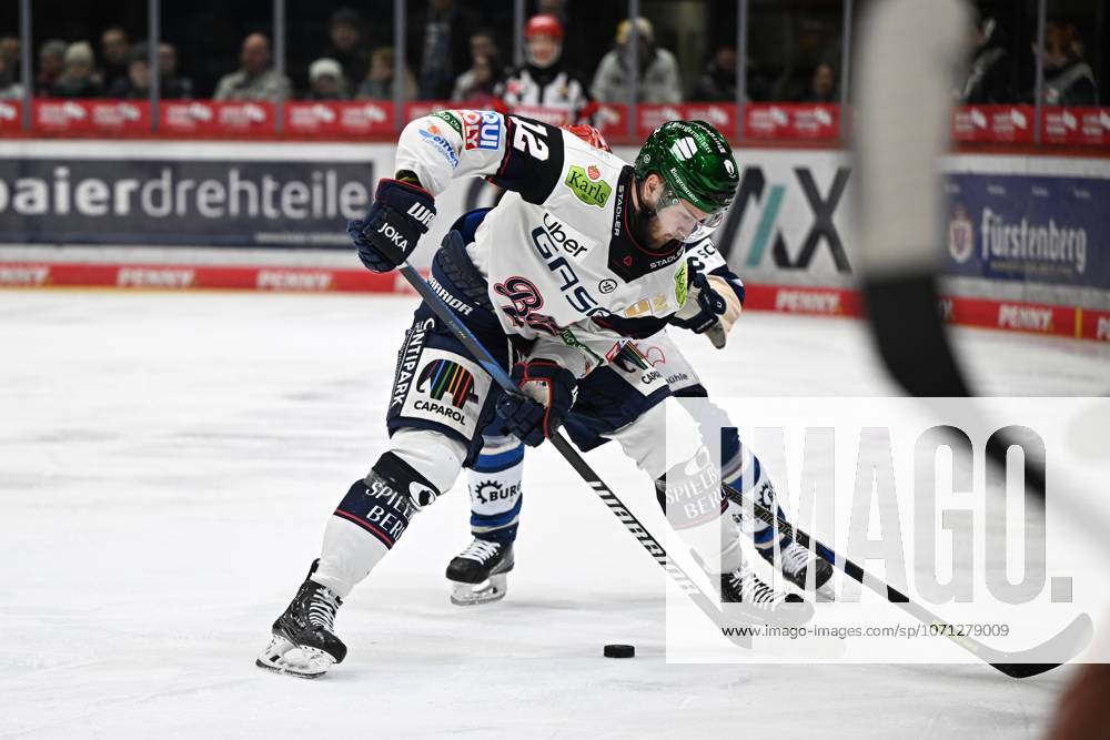 Eric Mik Eisbaeren Berlin Schwenninger Wild Wings vs Eisbaeren Berlin, DEL, Main Round, Matchday 40, Season 2025 2026, 20260115 Schwenninger Wild Wings vs Eisbaeren Berlin, DEL, Main Round, Matchday 40, Season 2025 2026, 20260115 Schwenningen