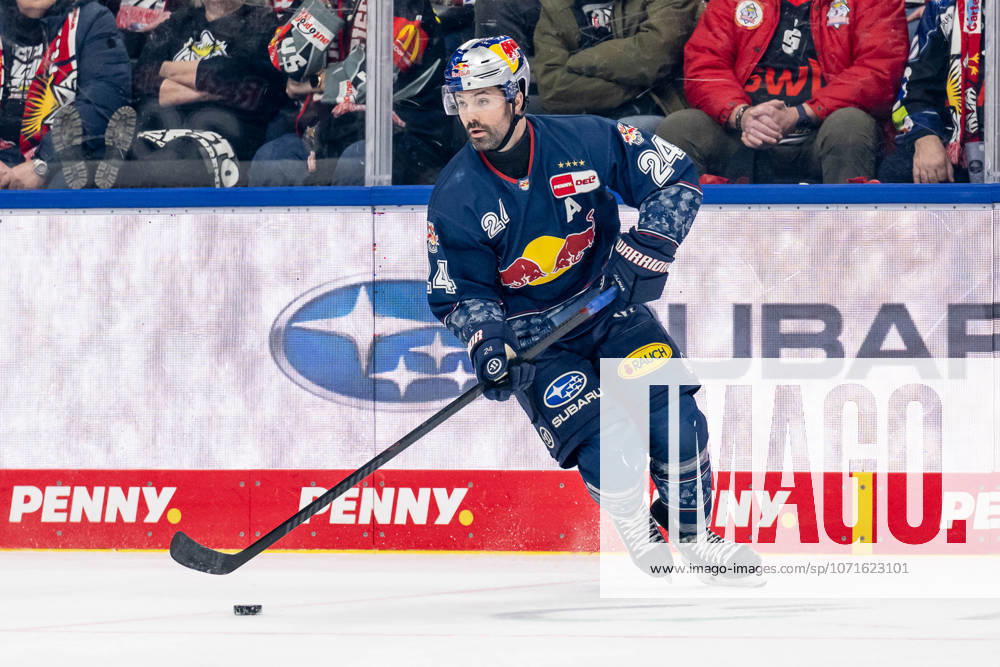 Ryan Murphy EHC Red Bull Muenchen, 24 GER, EHC Red Bull Muenchen vs Fischtown Pinguins Bremerhaven, Ice Hockey, DEL, 42 Matchday, Season 2025 2026, 23 01 2026 GER, EHC Red Bull Muenchen vs Fischtown Pinguins Bremerhaven, Ice Hockey, DEL, 42 Matchday, Season 2025 2026, 23 01 2026 Muenchen