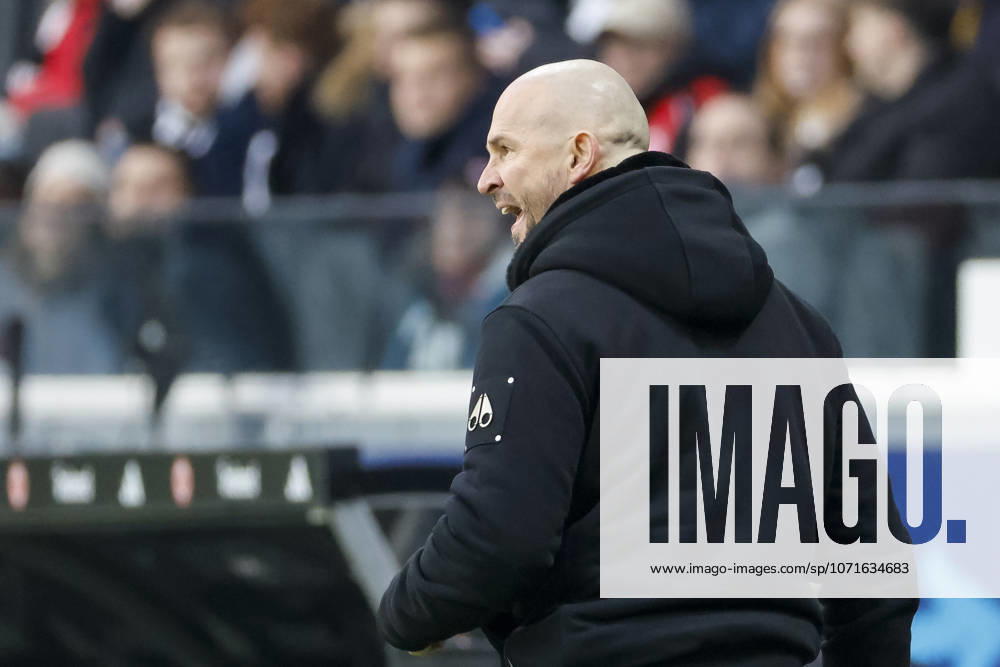 Christian Ilzer TSG Hoffenheim, Coach , Germany, Football, 1 Bundesliga, Matchday 19, 2025 2026, Eintracht Frankfurt vs TSG 1899 Hoffenheim, 24 01 2026, Frankfurt am Main Deutsche Bank Park Germany