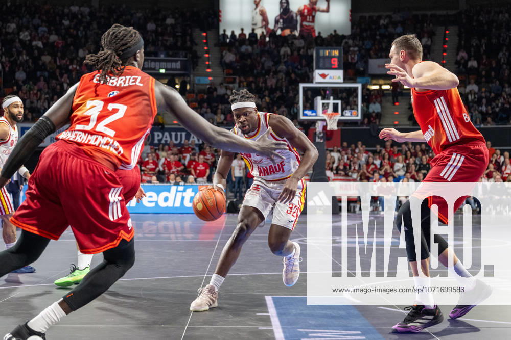 Charles Thompson 32 Fitness First Wuerzburg Baskets , FC Bayern Basketball vs Fitness First Wuerzburg Baskets, BBL, Main Round, 25 01 2026 Munich Bavaria Germany