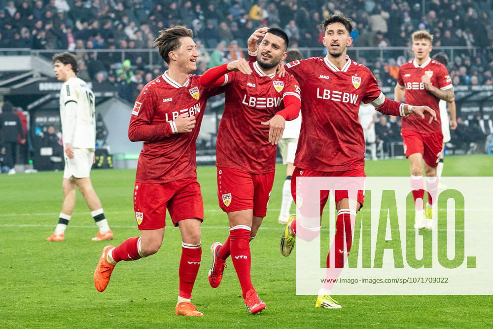 Angelo Stiller VfB Stuttgart, 06 , Deniz Undav VfB Stuttgart, 26 and Atakan Karazor VfB Stuttgart, 16 celebrate the goal for 3 0 Borussia Moenchengladbach vs VfB Stuttgart, Football, 1 Bundesliga, Matchday 19, Season 2025 2026, 25 01 2026 DFL DFB Regulations prohibit any use of Photographs as image sequences and or Quasivideo Borussia Moenchengladbach vs VfB Stuttgart, Fußball, 1 Bundesliga, 19 Spieltag, Saison 2025 2026, 25 01 2026 Moenchengladbach