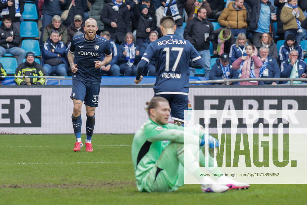 Soccer 2 Bundesliga, VfL Bochum FC Schalke 04 v l Tor, Philipp Hofmann VfL Bochum Bochum