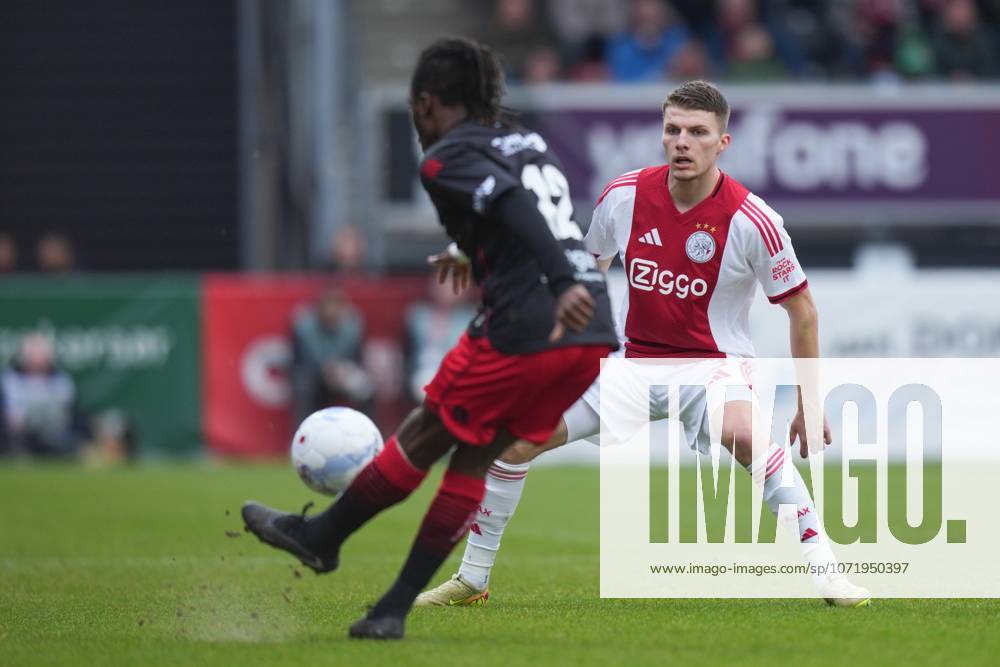 , Stadium Woudestein , season 2025 2026 , Dutch Eredivisie football , match between Excelsior Rotterdam and Ajax , picture shows Ajax player Anton Gaaei Excelsior - Ajax x201236828x