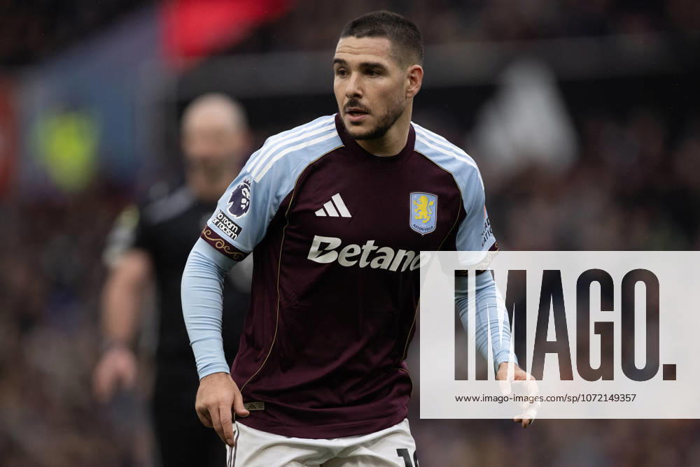 Aston Villa v Brentford - Premier League BIRMINGHAM, ENGLAND - FEBRUARY 1: Emi Buendia of Aston Villa during the Premier League match between Aston Villa and Brentford at Villa Park on February 1, 2026 in Birmingham, United Kingdom. Birmingham Villa Park England United Kingdom