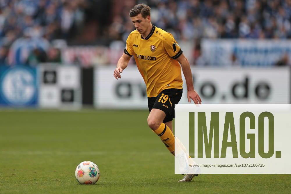 Alexander Rossipal SG Dynamo Dresden at the match of the 2 Bundesliga season 2025 26 FC Schalke 04 Dynamo Dresden Copyright Thomas Pakusch