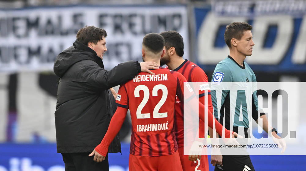 Coach Coach Merlin Polzin Hamburger SV HSV explains Arijon Ibrahimovic 1 FC Heidenheim 1846 FCH 22 Reason for delay Change Substitution Substitution Substitution Shirt missing for substitute Referee Referee Daniel Siebert 1 FC Heidenheim 1846 FCH vs Hamburger SV HSV 07 02 2026 DFL REGULATIONS PROHIBIT ANY USE OF PHOTOGRAPHS AS IMAGE SEQUENCES AND OR QUASI VIDEO 1 FC Heidenheim 1846 FCH vs Hamburger SV HSV