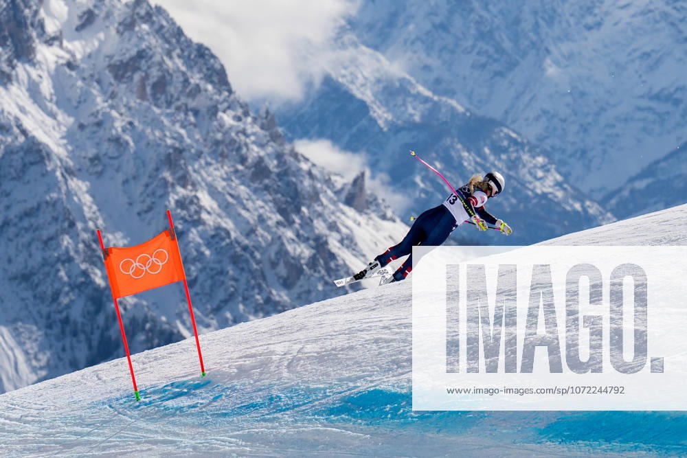 Lindsey Vonn of USA crashes during women s alpine skiing downhill during day 2 of the 2026 Winter Olympics on February 8, 2026 in Cortina Photo Joel Marklund BILDBYRAN code JM JM0784 bbeng alpine alpine skiing olympic games olympics winter olympics os ol olympic games winter os olympic games milano cortina 2026 milan cortina 2026 milano cortina 2026 olympic games milano cortina 2026 winter olympic games milano cortina os milano cortina ol winter ol downhill women injury