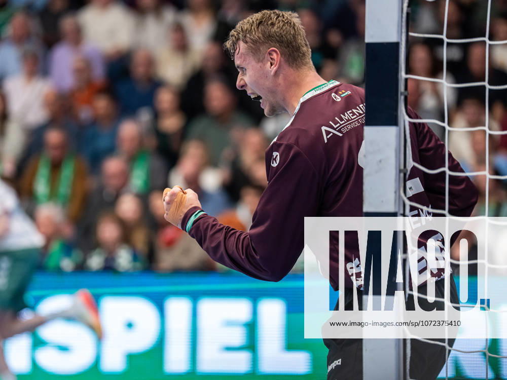 Kristian Saeveras Frisch Auf Goeppingen, 12 clenches his fist after a save, Frisch Auf Goeppingen vs GWD Minden, Handball, 1 Bundesliga, Men, Season 2025 2026, 10 02 2026, Frisch Auf Goeppingen vs GWD Minden, Handball, 1 Bundesliga, Men, Season 2025 2026, 10 02 2026 Goeppingen