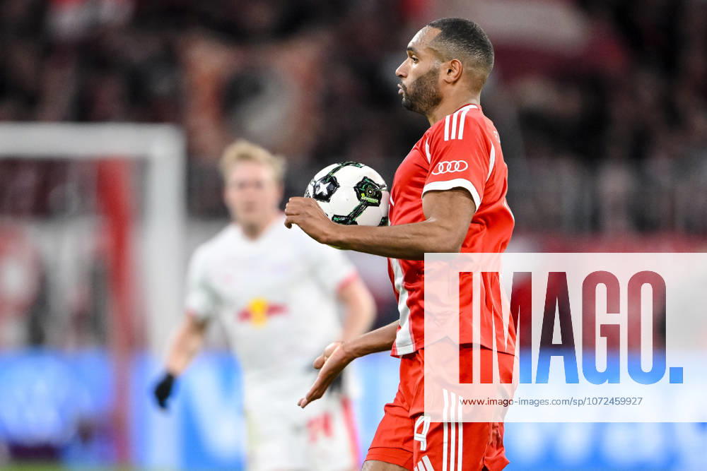 Jonathan Tah FC Bayern München in action, on the ball, single action during the DFB Cup Quarter final match between FC Bayern München and RB Leipzig, Allianz Arena on February 11, 2026 in Munich, Germany Photo by Harry Langer DeFodi Images Jonathan Tah FC Bayern München controls the Ball during the DFB Cup Quarter final match between FC Bayern München and RB Leipzig at Allianz Arena on February 11, 2026 in München, Germany Photo by Harry Langer DeFodi Images DFL regulations prohibit any use of photographs as image sequences and or quasi video Photo by Harry Langer DeFodi Images DFL regulations prohibit any use of photographs as image sequences and or quasi video