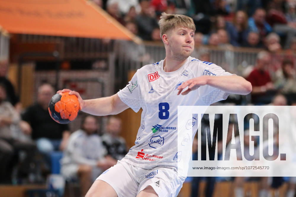 Handball Men 2025 2026 2 Handball Bundesliga 19 Matchday 1 VfL Potsdam Dessau Roßlauer HV 06 MBS Arena Potsdam Julius Drachau Dessau, 8, white on the ball Potsdam Brandenburg Germany