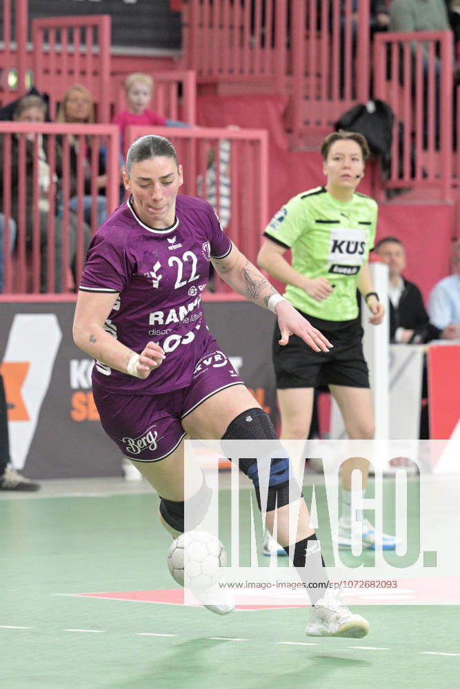 Gabriela Clausson Bitolo TusSies Metzingen, 22 TusSies Metzingen vs SV Union Halle Neustadt, Handball, Alsco HBF, 17 League Matchday, Season 2025 2026, 15 02 2026 TusSies Metzingen vs SV Union Halle Neustadt, Handball, Alsco HBF, 17 League Matchday, Season 2025 2026, 15 02 2026 Tuebingen