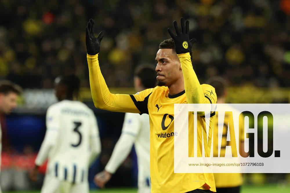 Dortmund, Germany, 17 02 26, Felix Nmecha Borussia Dortmund gestures during the Champions League playoff match between Borussia Dortmund Atalanta Bergamo at Signal Iduna Park in Dortmund Photo by Joachim Bywaletz DFB DFL REGULATIONS PROHIBIT ANY USE OF PHOTOGRAPHS AS IMAGE SEQUENCES AND OR QUASI VIDEO