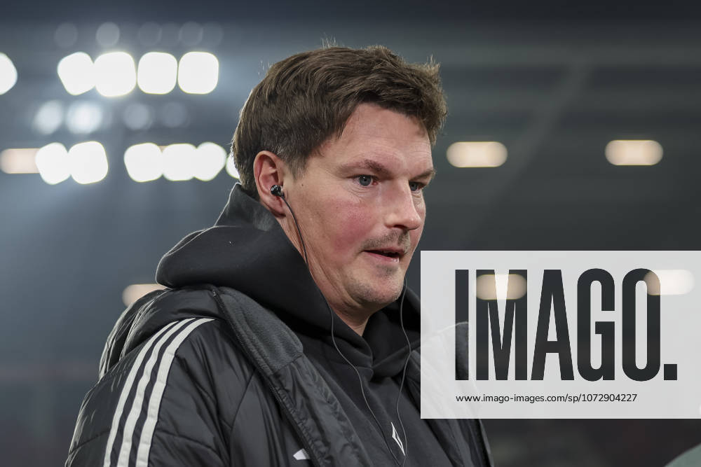 Merlin Polzin Hamburger SV, Coach , Germany, Soccer, 1 Bundesliga, Matchday 23, 2025 2026, 1 FSV Mainz vs Hamburger SV, 20 02 2026, Mainz Mewa Arena Germany