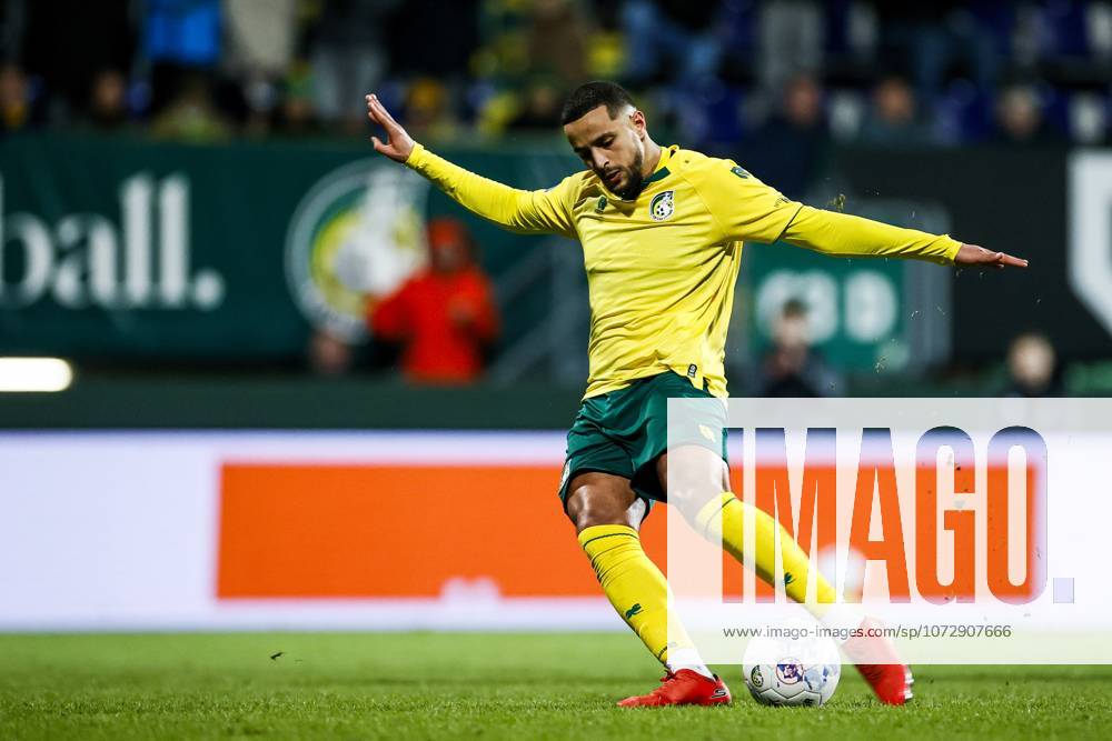 SITTARD - Mohamed Ihattaren of Fortuna Sittard scores the 1-0 penalty during the Dutch Eredivisie match between Fortuna Sittard and Excelsior at the Fortuna Sittard stadium on February 20, 2026, in Sittard, Netherlands. PIETER STAM DE JONGE ANP Eredivisie 2025-2026 ANPxSportx IVx 551309226 originalFilename: 551309226