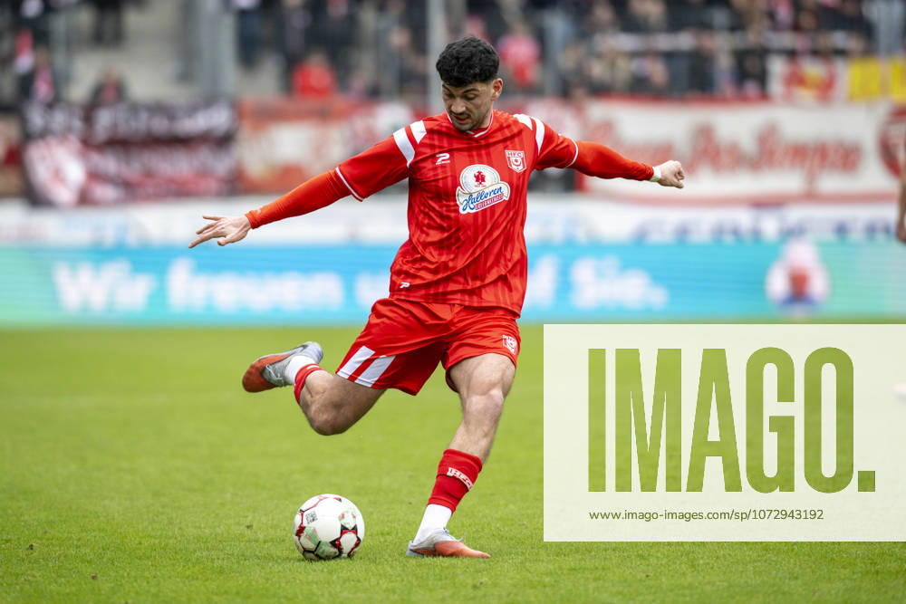 Regionalliga Nordost Season 25 26 Hallescher FC vs Greifswalder FC Halle, Germany February 21, 2026 In the picture Burim Halili Halle Halle Saale Leuna Chemie Stadion Sachsen Anhalt Germany