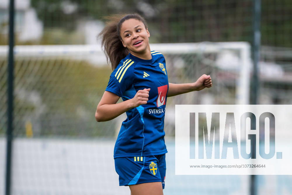 Felicia Schröder of the Swedish women s national football at a training session on February 25, 2026 in Albufeira Photo Ludvig Thunman BILDBYRAN code LT LT0773 fotboll football soccer fotball träning practice training sverige sweden dam bbeng