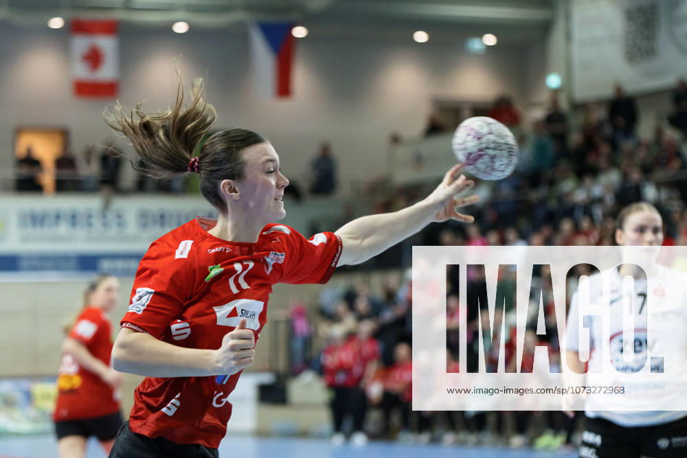 Emma Hertha Halle, 17 , SV Union Halle Neustadt vs BSV Sachsen Zwickau, Alsco Handball Bundesliga Women, Season 2025 26, 18 Matchday, 25 02 2026 Halle SWH Arena Sachsen Anhalt Germany