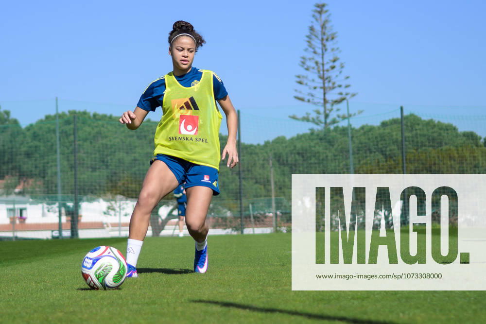 Felicia Schröder of the Swedish women s national football team at a training session on February 26, 2026 in Albuferia Photo Ludvig Thunman BILDBYRAN code LT LT0774 fotboll football soccer fotball träning practice training sverige sweden dam bbeng
