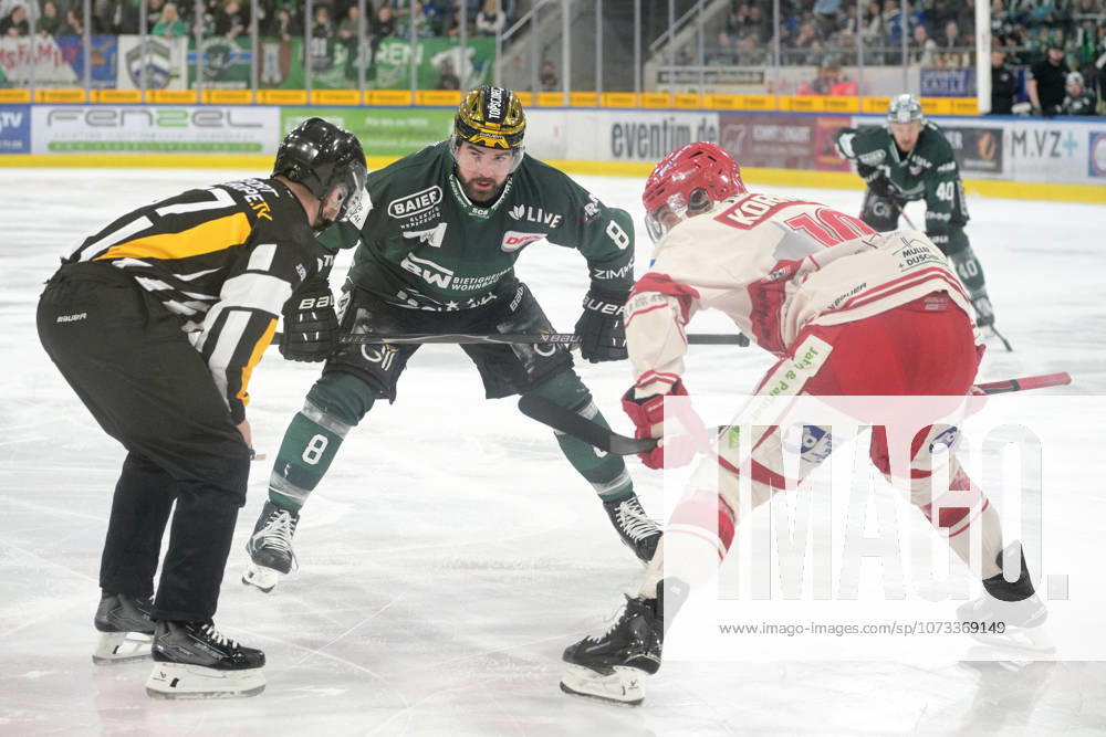 Jack Dugan Bietigheim Steelers, 08 in duel at the face-off with Julian Kornelli EV Landshut, 10 Bietigheim Steelers vs EV Landshut, Ice Hockey, DEL 2, 49 Matchday, Season 2025 2026, 27 02 2026 Bietigheim Steelers vs EV Landshut, Ice Hockey, DEL 2, 49 Matchday, Season 2025 2026, 27 02 2026 Bietigheim