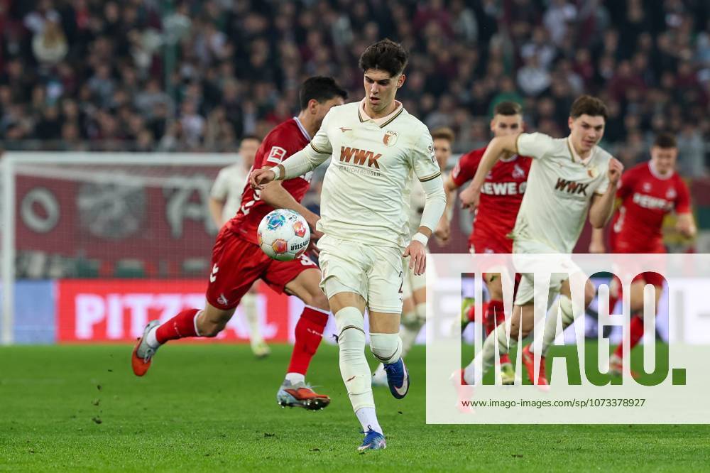 Rodrigo Ribeiro 21 FC Augsburg , FC Augsburg vs 1 FC Koeln, Football, 1 Bundesliga, 24 Matchday, 27 02 2026 DFB regulations prohibit any use of photographs as image sequences and or quasi video Augsburg Bayern Germany