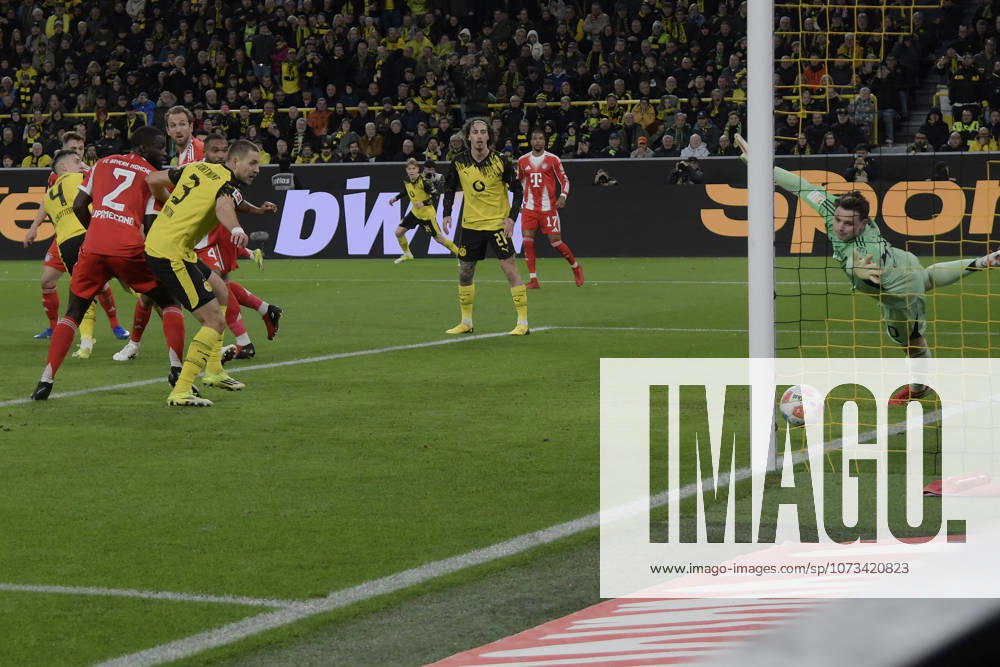 Nico Schlotterbeck Dortmund 4 scores the goal for 1 0 28 02 2026 ¢ Football ¢ Borussia Dortmund vs FC Bayern Muenchen , Signal Iduna Park, Dortmund, DFB DFL REGULATIONS PROHIBIT ANY USE OF PHOTOGRAPHS AS IMAGE SEQUENCES AND OR QUASI VIDEO