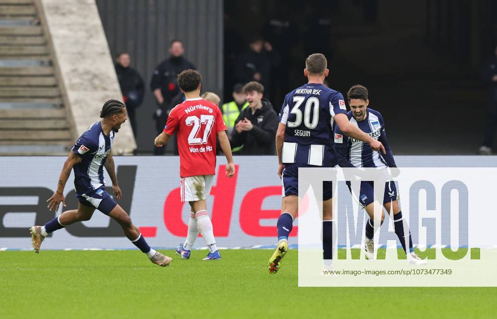 Soccer Season 2025 2026 2 Soccer Bundesliga 24 Matchday Hertha BSC Berlin HBSC 1 FC Nürnberg FCN Club Sportfoto Zink DaMa DFL regulations prohibit any use of photographs as image sequences and or quasi video only for editorial use Jubel Freude Torjubel nach Tor zum 1 0 Josip Brekalo 7, Hertha BSC Berlin und Mannschaft Team jubelt freut sich Torschütze Josip Brekalo 7, Hertha BSC Berlin