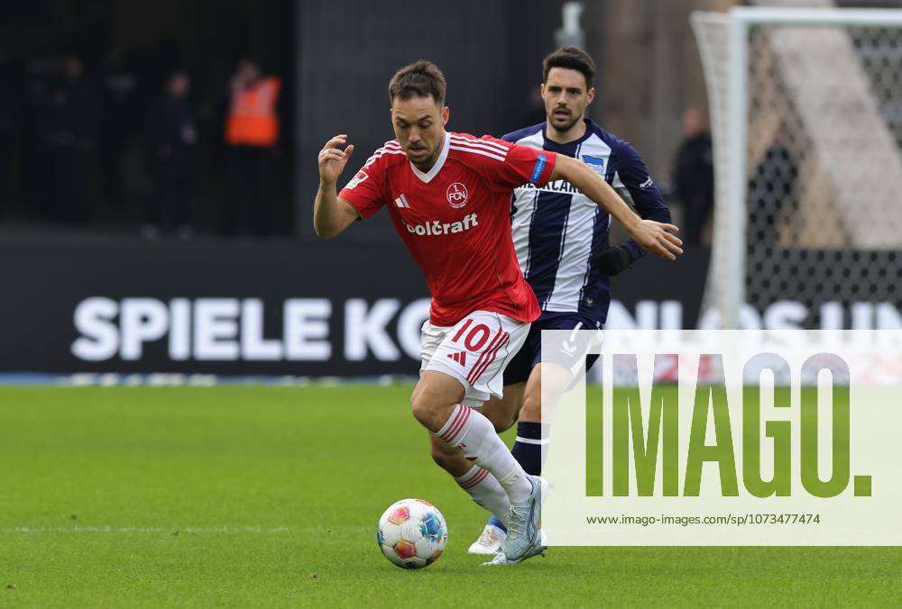 Soccer Season 2025 2026 2 Soccer Bundesliga 24 Matchday Hertha BSC Berlin HBSC 1 FC Nürnberg FCN Club Sportfoto Zink DaMa DFL regulations prohibit any use of photographs as image sequences and or quasi video only for editorial use Julian Justvan 10, 1 FC Nürnberg FCN Josip Brekalo 7, Hertha BSC Berlin