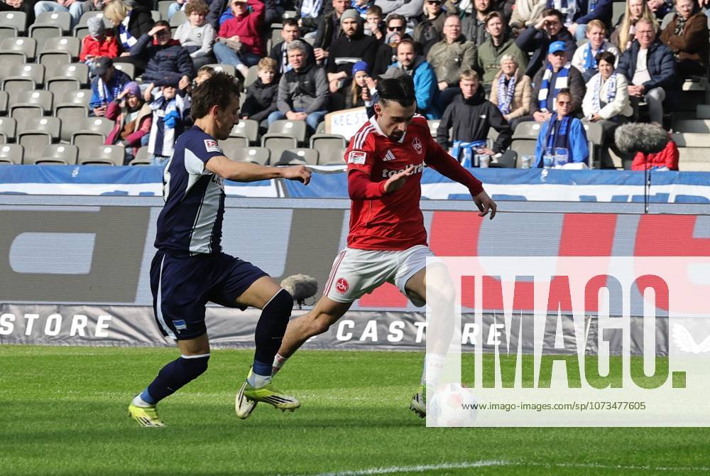 Soccer Season 2025 2026 2 Soccer Bundesliga 24 Matchday Hertha BSC Berlin HBSC 1 FC Nuremberg FCN Club Sportfoto Zink DaMa DFL regulations prohibit any use of photographs as image sequences and or quasi video only for editorial use Michal Karbownik 33, Hertha BSC Berlin Berkay Yilmaz 21, 1 FC Nuremberg FCN