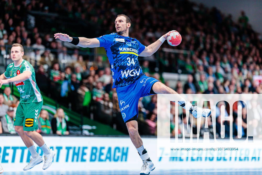 Kai Haefner TVB Stuttgart, 34 on seven-meter 7 meter throw GER, GWD Minden vs TVB Stuttgart, Handball, 1 Bundesliga, 23 Matchday, Season 2025 2026, 01 03 2026 GER, GWD Minden vs TVB Stuttgart, Handball, 1 Bundesliga, 23 Matchday, Season 2025 2026, 01 03 2026 Minden