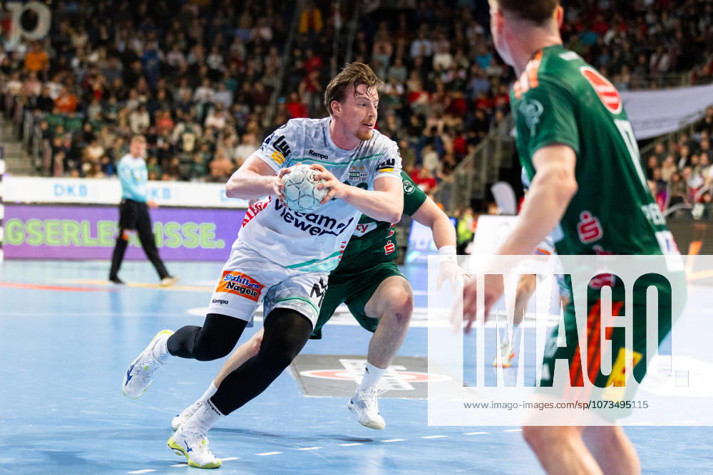 Erik PERSSON FRISCH AUF Goeppingen, 22 scores a goal, Action, Goal throw GER, TSV Hannover Burgdorf vs FRISCH AUF Goeppingen, Handball, Bundesliga, Matchday 23, Season 2025 2026, 01 03 2026, GER, TSV Hannover Burgdorf vs FRISCH AUF Goeppingen, Handball, Bundesliga, Matchday 23, Season 2025 2026, 01 03 2026, Hannover