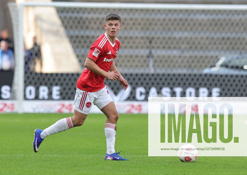 Soccer Season 2025 2026 2 Soccer Bundesliga 24 Matchday Hertha BSC Berlin HBSC 1 FC Nürnberg FCN Club Sportfoto Zink DaMa DFL regulations prohibit any use of photographs as image sequences and or quasi video only for editorial use Finn Ole Becker 25, 1 FC Nürnberg FCN Freisteller Einzelbild