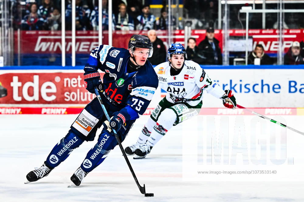 Julian Napravnik Iserlohn Roosters, 75 , GER, Iserlohn Roosters vs Augsburger Panther, Ice Hockey, Penny DEL, 47 Matchday, Season 2025 2026, 01 03 2026, GER, Iserlohn Roosters vs Augsburger Panther, Ice Hockey, Penny DEL, 47 Matchday, Season 2025 2026, 01 03 2026 Iserlohn