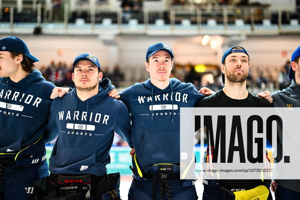 Hendrik Hane Iserlohn Roosters, 32 Tyler Boland Iserlohn Roosters, 10 Eirik Salsten Iserlohn Roosters, 17 , GER, Iserlohn Roosters vs Augsburger Panther, Ice Hockey, Penny DEL, 47 Matchday, Season 2025 2026, 01 03 2026, GER, Iserlohn Roosters vs Augsburger Panther, Ice Hockey, Penny DEL, 47 Matchday, Season 2025 2026, 01 03 2026 Iserlohn