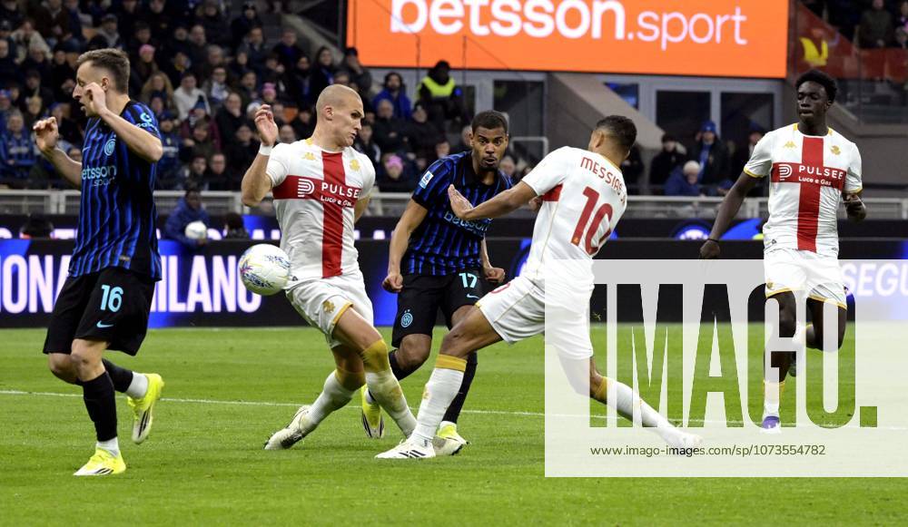 Foto IPP Paolo Bona Milano 28 02 2026 Campionato Serie A di Calcio stagione 2025 2026 partita Inter-Genoa Nella foto Andy Diouf e Leo Ostigard Italy Photo Press Worldwide Copyright italy ITALY
