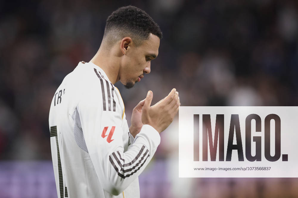 Real Madrid CFs Trent Alexander-Arnold during La Liga match. March 2, 2026 (20260302010)