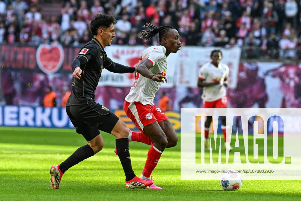 Soccer I Men I Season 2025 2026 I Bundesliga I Matchday 25 I RB Leipzig FC Augsburg I 07 03 2026 duel Arthur Chaves 34, FC Augsburg vs Yan Diomande 49, RB Leipzig Leipzig Red Bull Arena Saxony Germany