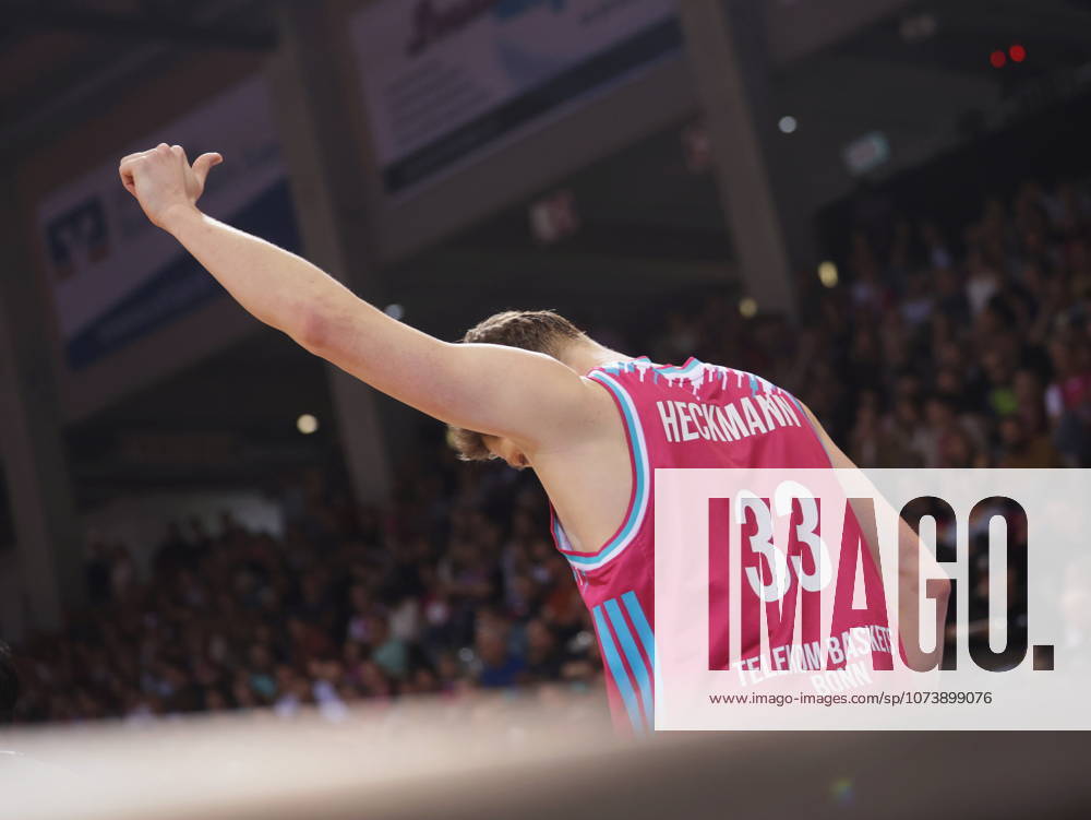 Patrick Heckmann Telekom Baskets Bonn vs SYNTAINICS MBC 23 Speiltag season 2025 26