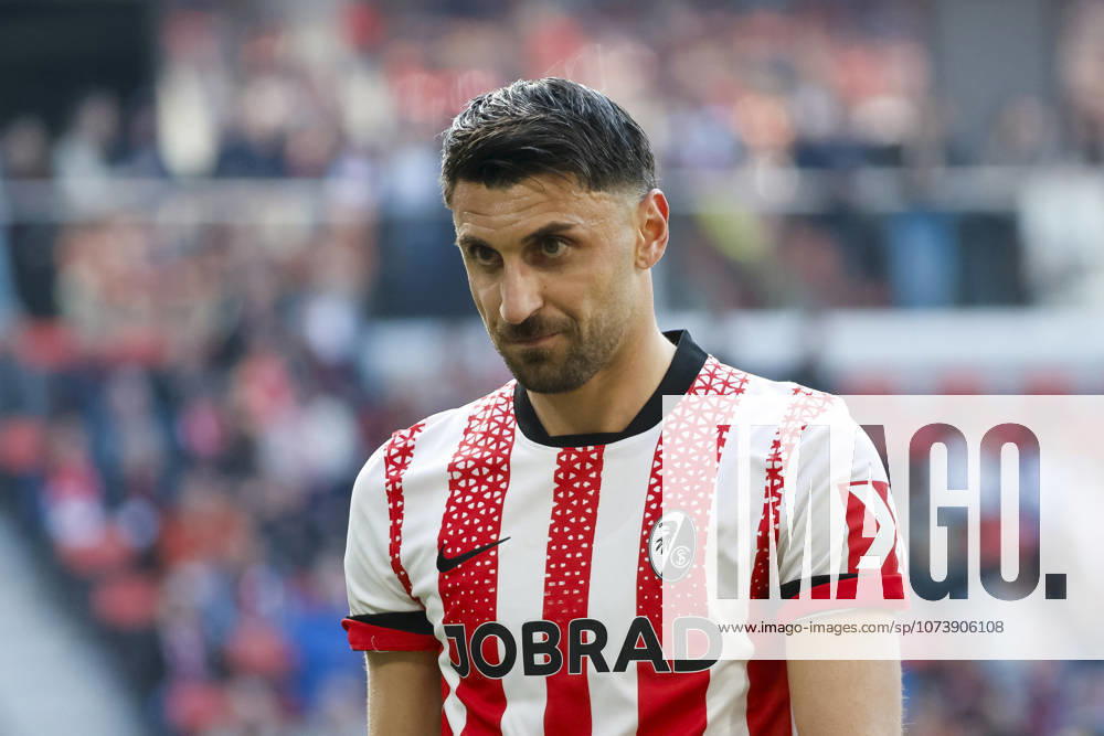 Vincenzo Grifo SC Freiburg, 32 , Germany, Soccer, 1 Bundesliga, 25 Matchday, 2025 2026, SC Freiburg vs Bayer 04 Leverkusen, 07 03 2026, Freiburg im Breisgau Europa Park Stadium Germany