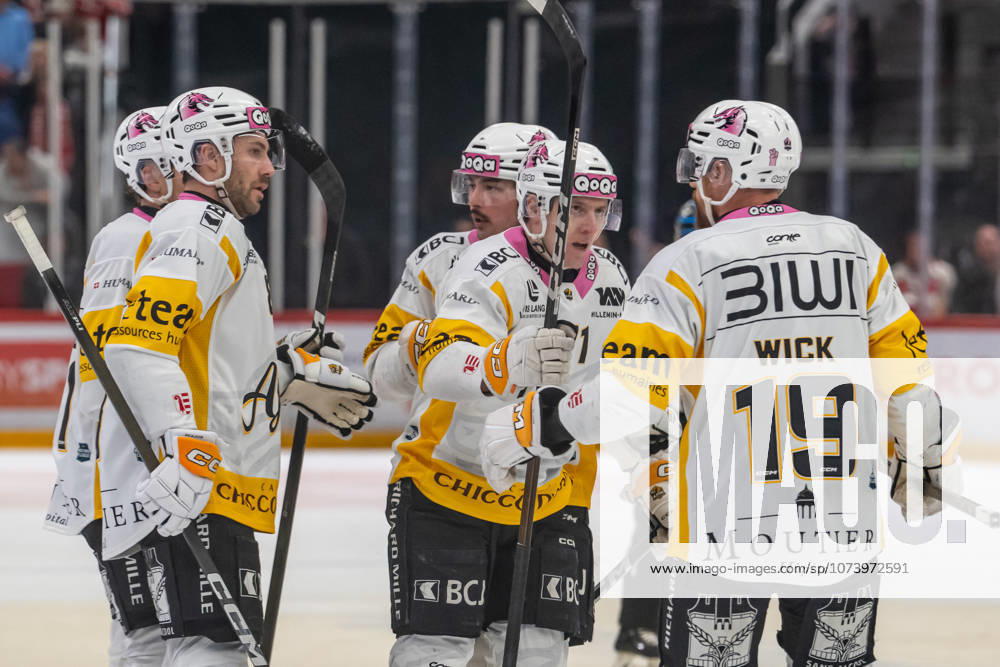 NL : Lausanne HC - HC Ajoie 09.03.2026, Lausanne, Vaudoise Arena, NL: Lausanne HC - HC Ajoie. Killian Mottet (71, HC Ajoie) celebrates his goal 1-1 during the Swiss National League Ice hockey, Eishockey championship 2025-2026 match between Lausanne HC and HC Ajoie the Monday 09.03.2026 at the Vaudoise Arena in Lausanne, Switzerland. Lausanne Vaudoise Arena Vaud Switzerland