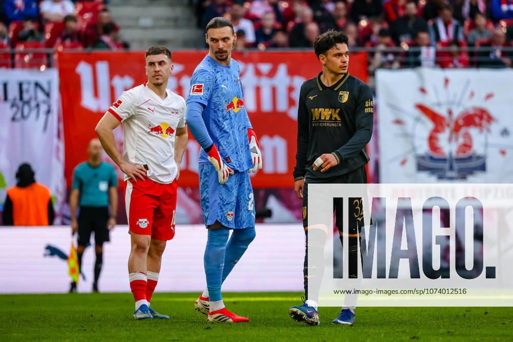 Brajan Gruda RB Leipzig, 10 , Maarten Vandevoordt RB Leipzig, 26 , Fabian Rieder FC Augsburg, 32 , RB Leipzig vs FC Augsburg, Football, 1 Bundesliga, 25 Matchday, Season 2025 2026, 07 03 2026,¨ DFL REGULATIONS PROHIBIT ANY USE OF PHOTOGRAPHS AS IMAGE SEQUENCES AND OR QUASI VIDEO,¨ RB Leipzig vs FC Augsburg, Football, 1 Bundesliga, 25 Matchday, Season 2025 2026, 07 03 2026 Leipzig