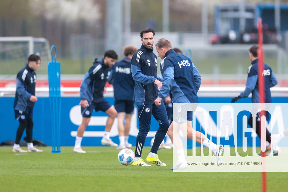 Football training of FC Schalke 04 Kenan Karaman FC Schalke 04 Gelsenkirchen training ground FC Schalke 04 NRW Germany xRHR PHOTO YYx