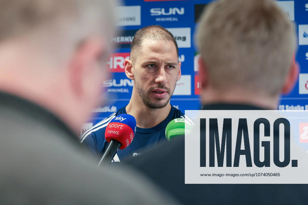 Football training of FC Schalke 04 Media round with Nikola Katic FC Schalke 04 Gelsenkirchen Training ground FC Schalke 04 NRW Germany xRHR PHOTO YYx