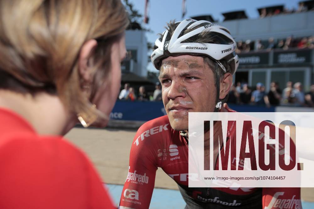 Road cycling, Rad, Radsport, Strasse illustration pictures ROUBAIX, FRANCE - APRIL 9 : STUYVEN Jasper (BEL) Rider of TREK - SEGAFREDO during the 115th UCI World Tour Paris - Roubaix cycling race with start in Compiegne and finish at the Velodrome Andre-Petrieux in Roubaix on April 09, 2017 in Roubaix, France, 9 04 17 Roubaix France