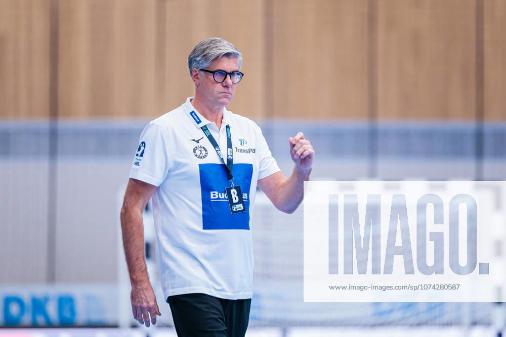 Runar Sigtryggsson HSG Wetzlar, Coach GER, GWD Minden vs HSG Wetzlar, Handball, 1 Bundesliga, 25 Matchday, Season 2025 2026, 14 03 2026 GER, GWD Minden vs HSG Wetzlar, Handball, 1 Bundesliga, 25 Matchday, Season 2025 2026, 14 03 2026 Minden