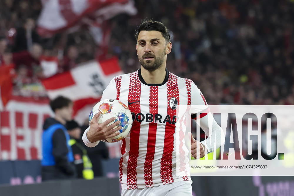 Vincenzo Grifo SC Freiburg, 32 , Germany, Soccer, 1 Bundesliga, Matchday 26, 2025 2026, SC Freiburg vs 1 FC Union Berlin, 15 03 2026, Freiburg im Breisgau Europa Park Stadion Germany